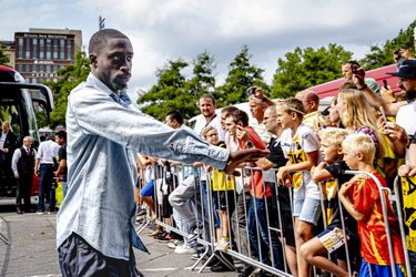 Ajax is nét op tijd en verhuurt aankoop van 14 miljoen euro