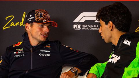 Max Verstappen speelt ook in Zandvoort mentor voor collega: 'Dát heb ik zelfs met hem gedeeld'