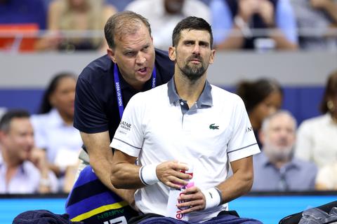 Zorgelijke uitspraken van Novak Djokovic (39) na pijnlijke aftocht op US Open: 'Dat is een serieus probleem'