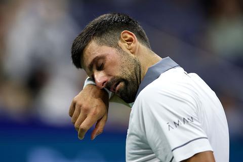 Tennisicoon Novak Djokovic wekt medelijden met drama op US Open: 'Het was 20 jaar geleden...'