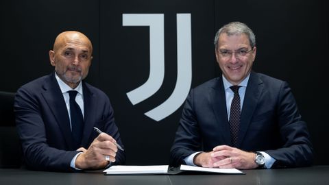 Nieuwe Juventus-trainer heeft opmerkelijke tatoeage van grote rivaal