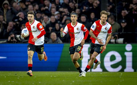 Zorgen bij Feyenoord-trainer Robin van Persie groter en groter: 'Ik heb weleens betere dagen gehad'