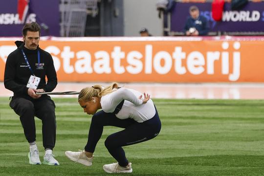 Schaatstopper Jutta Leerdam (26) opvallend mysterieus richting NK: 'Dat heeft nu geen zin'