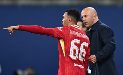 Alles of niets: Arne Slot en Virgil van Dijk krijgen te maken met een vastberaden Real Madrid