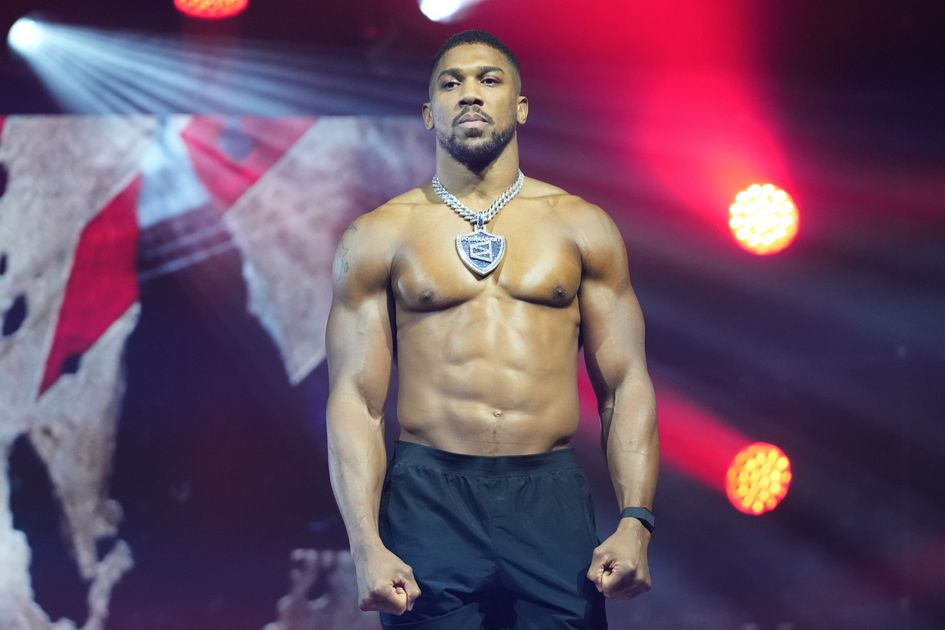 Familie Anthony Joshua 'diep geschokt' na fataal ongeluk: 'We zijn heel verdrietig'