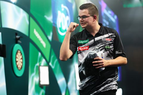 Speelschema en uitslagen WK darts: Gian van Veen enige Nederlander in kwartfinale