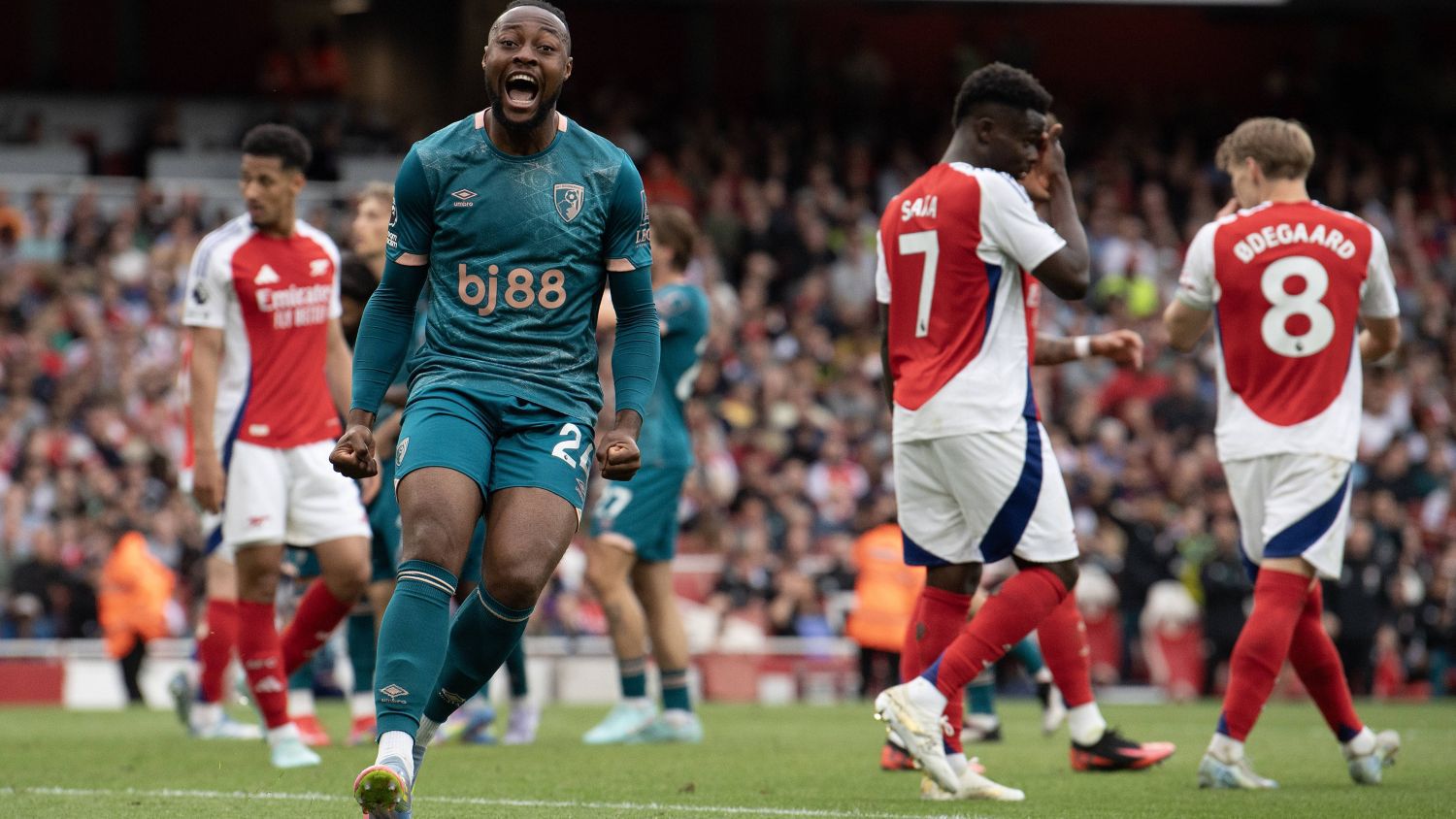 Срещу Арсенал Антаоан Семеньо ще изиграе последния си мач за Борнемут.