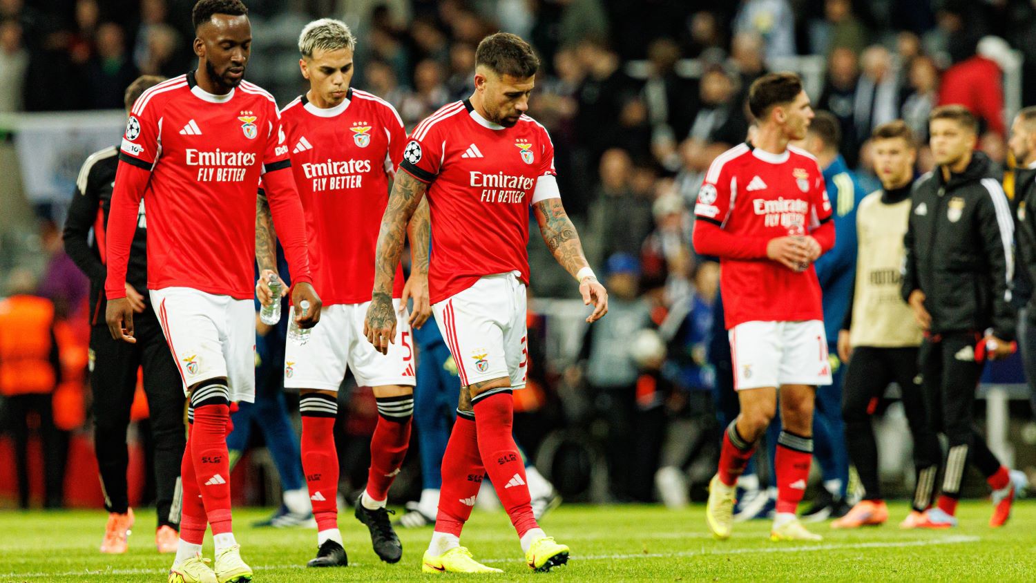 Бенфика не се представя според очакванията с Жозе Моуриньо като треньор.