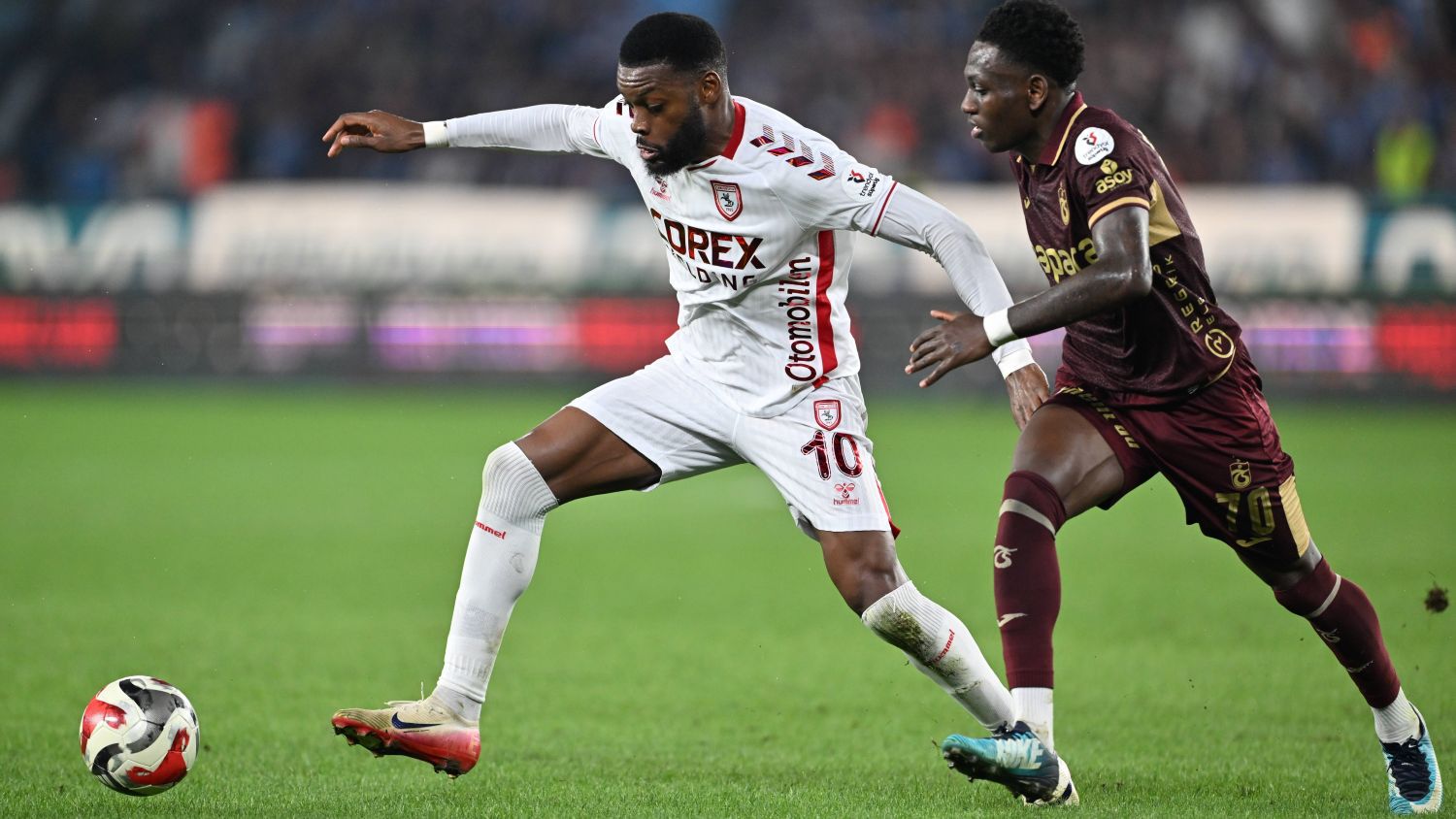 Самсунспор и Трабзонспор ще се впуснат в интересен сблъсък.