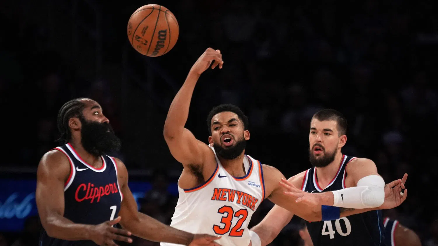 🏀NBA: Първа победа за Ню Йорк Никс през годината