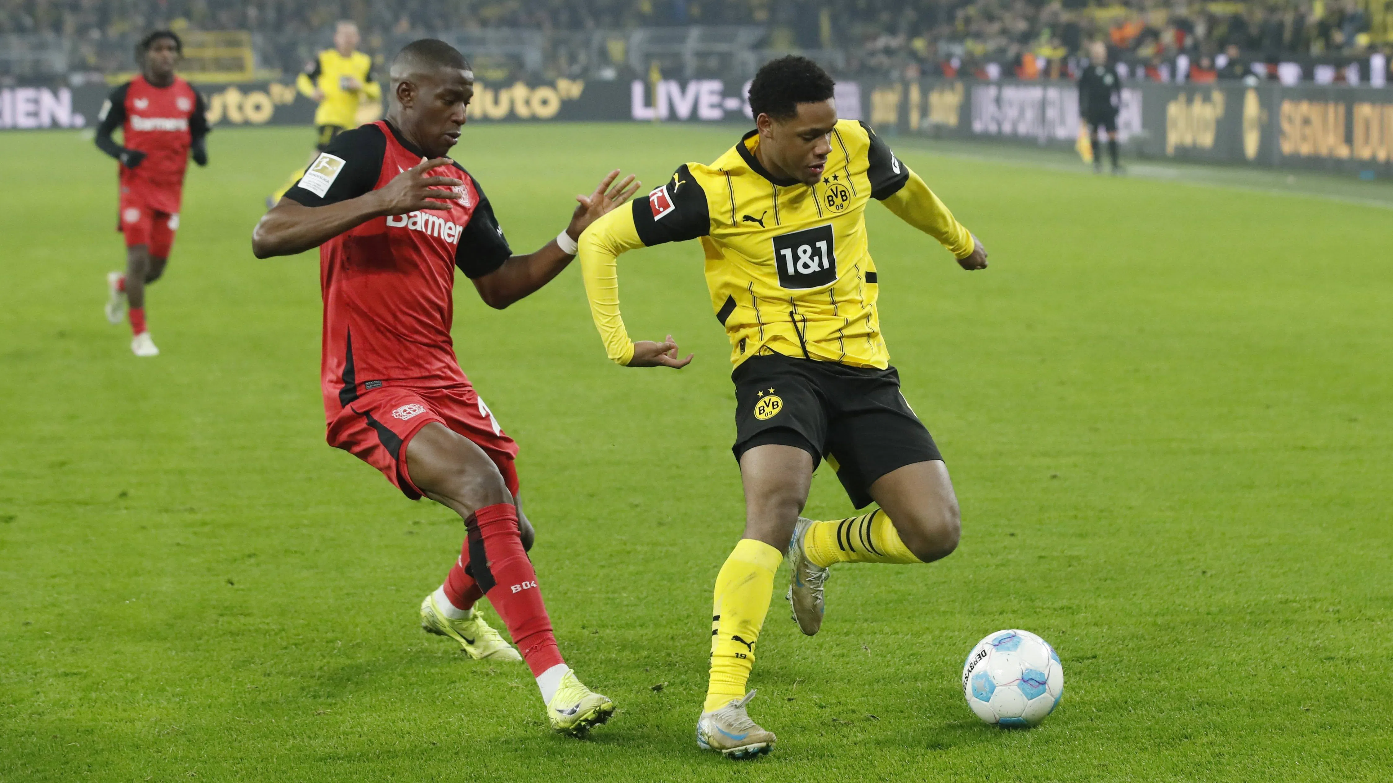 🇩🇪 БУНДЕСЛИГА: Леверкузен ще среже крилете на Дортмунд