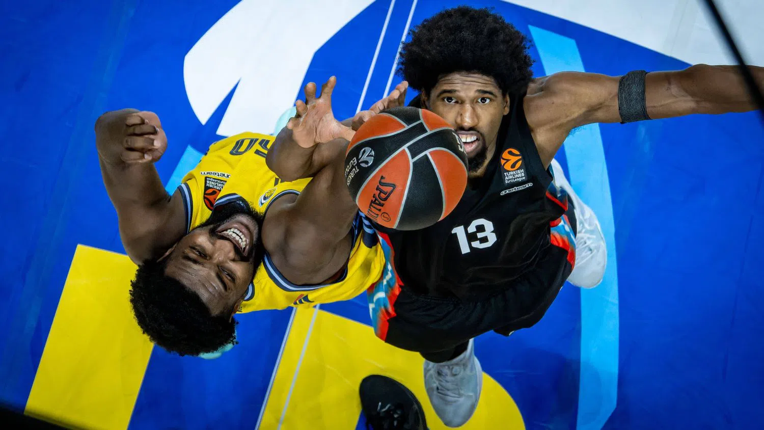 🏀 ЕВРОЛИГА: Поне 94 точки от Париж баскетбол срещу АЛБА