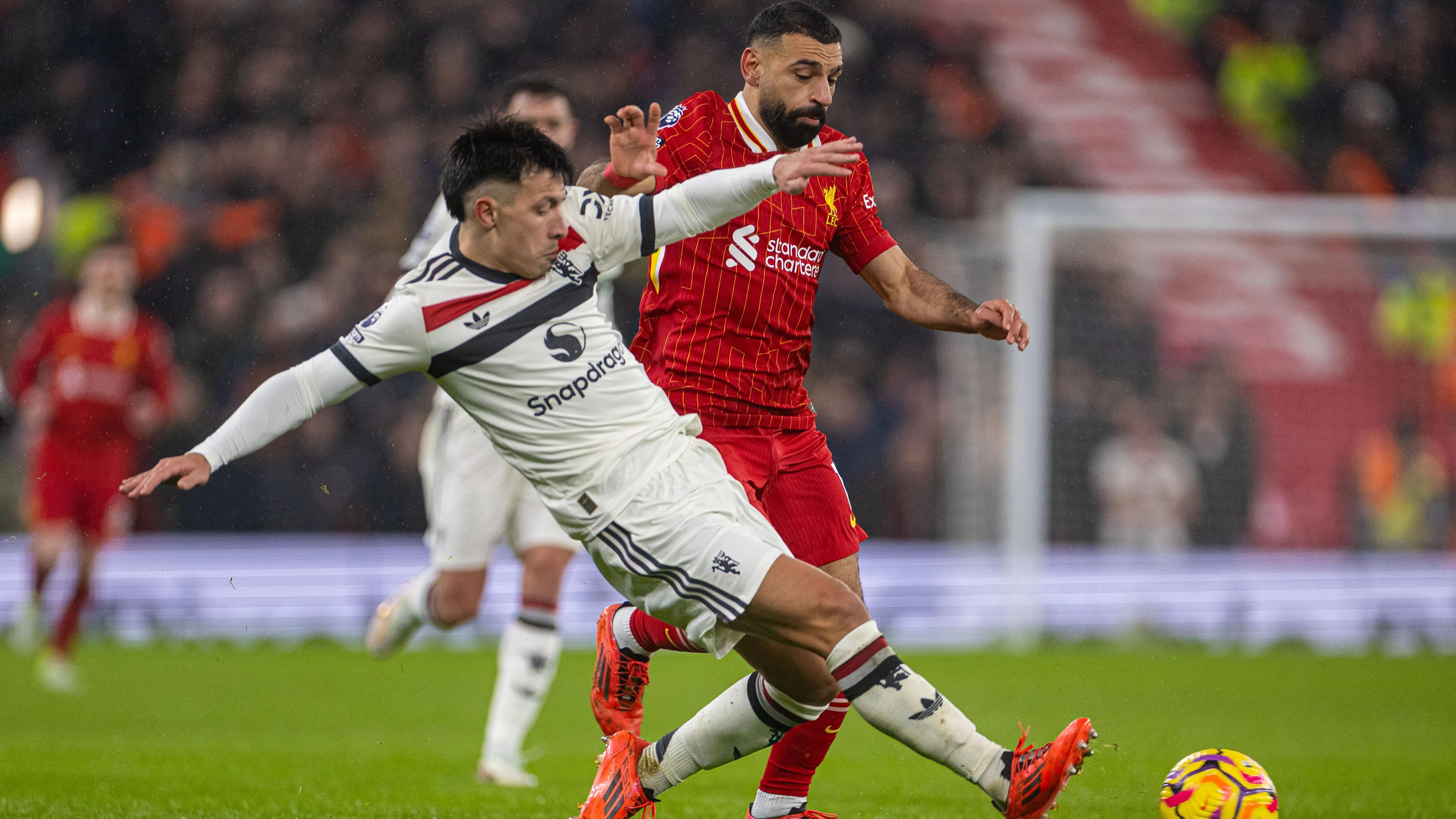 🏴 ВИСША ЛИГА: Ливърпул ще победи Манчестър Юнайтед