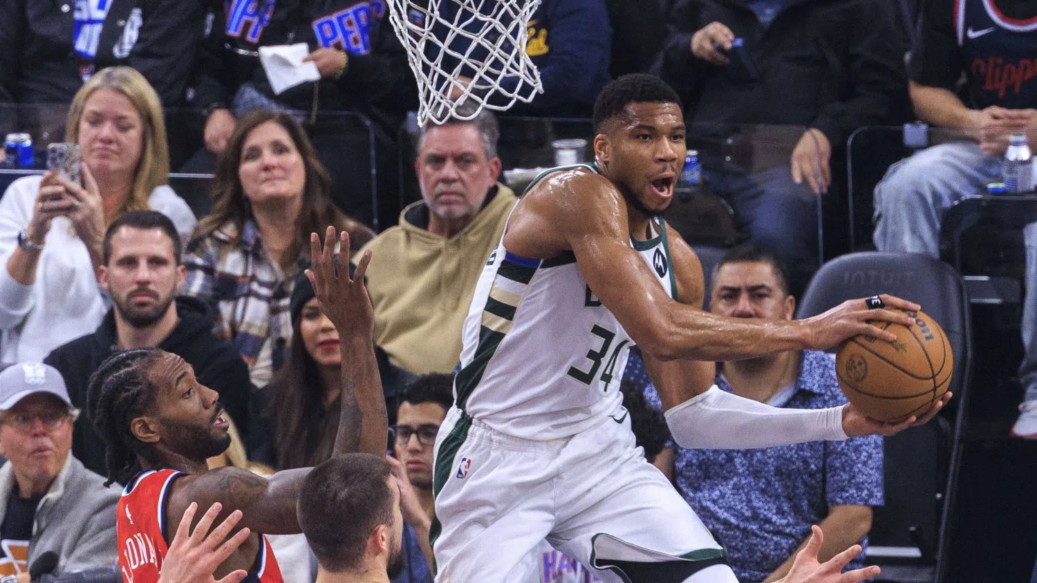 🏀 NBA: Милуоки ще вземат второто полувреме срещу Голдън Стейт