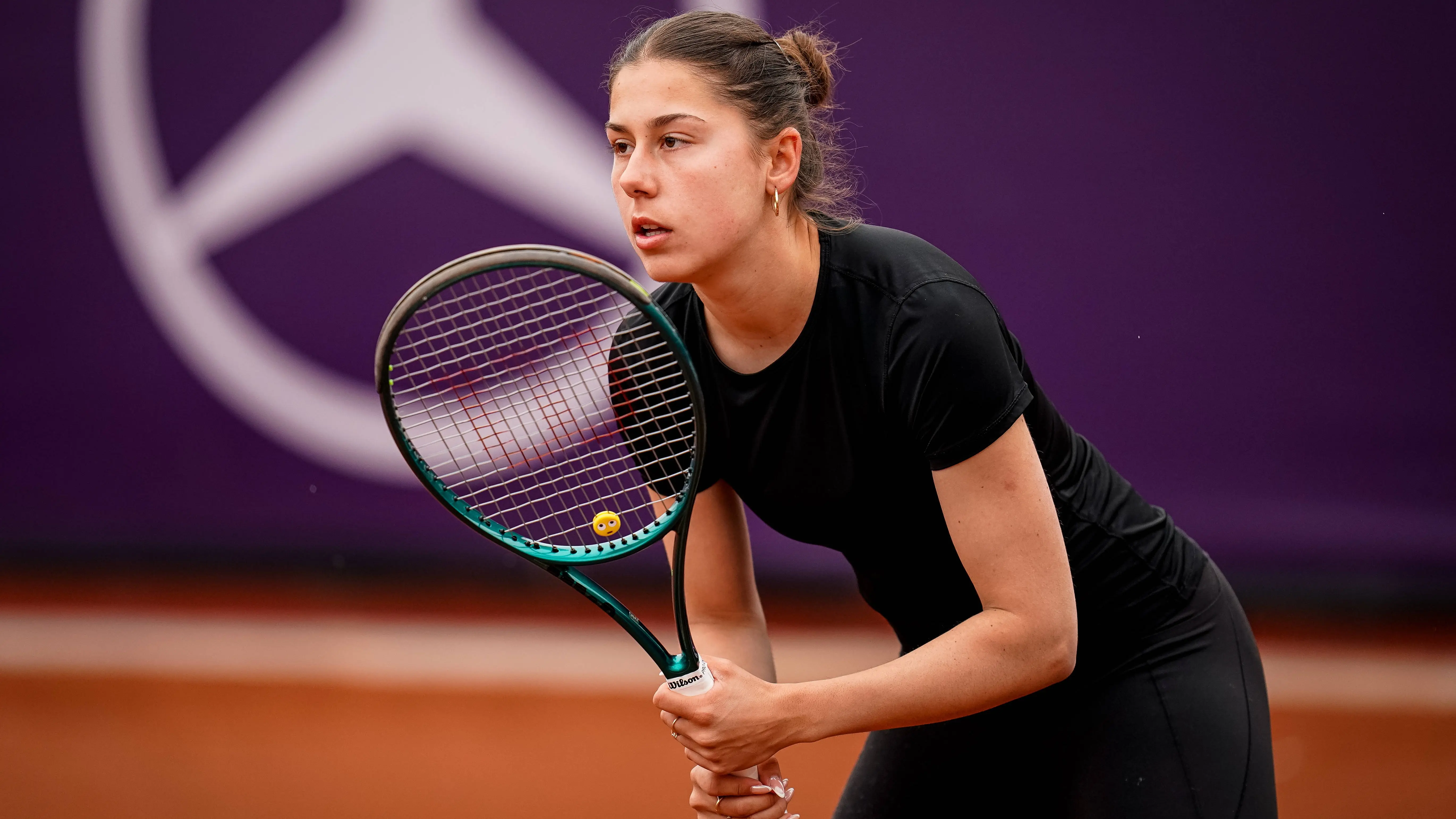 🎾 ТЕНИС МИКС: Добри изгледи за победен дебют на Елизара Янева на „Ролан Гарос“