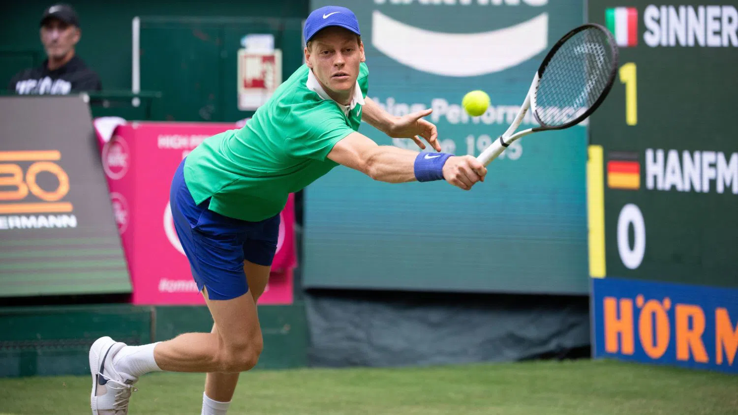 🎾 ТЕНИС МИКС: Малка разлика за Синер срещу Бублик в Хале