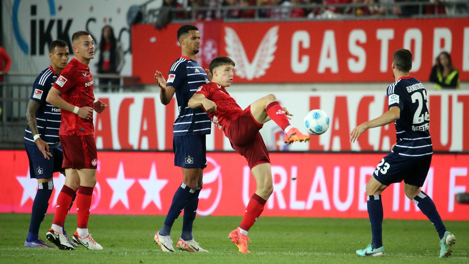 Не е изключено равенство в този сблъсък между големи имена на германския футбол.