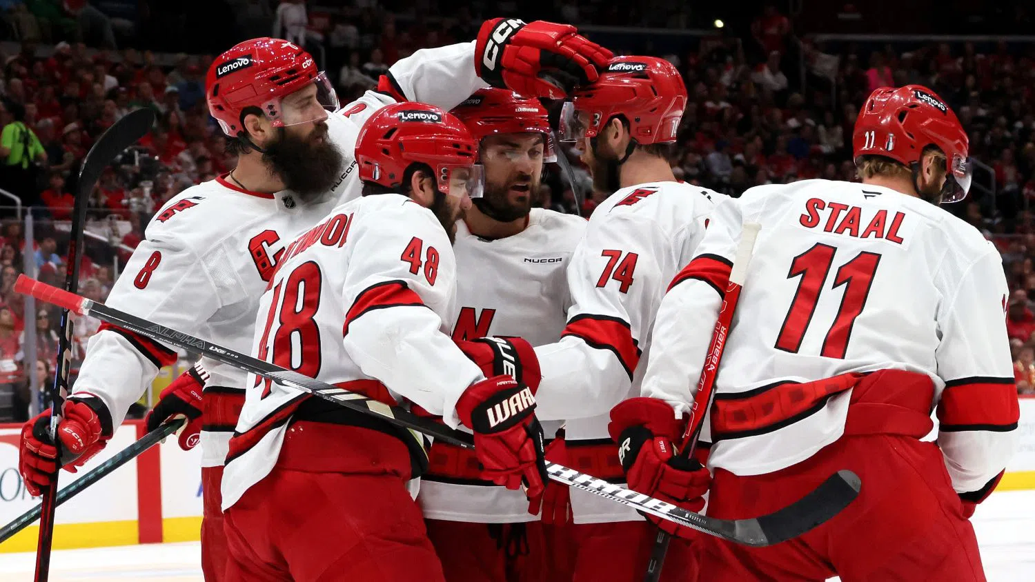 🏒 NHL: Каролина ще вземе преднина срещу Флорида