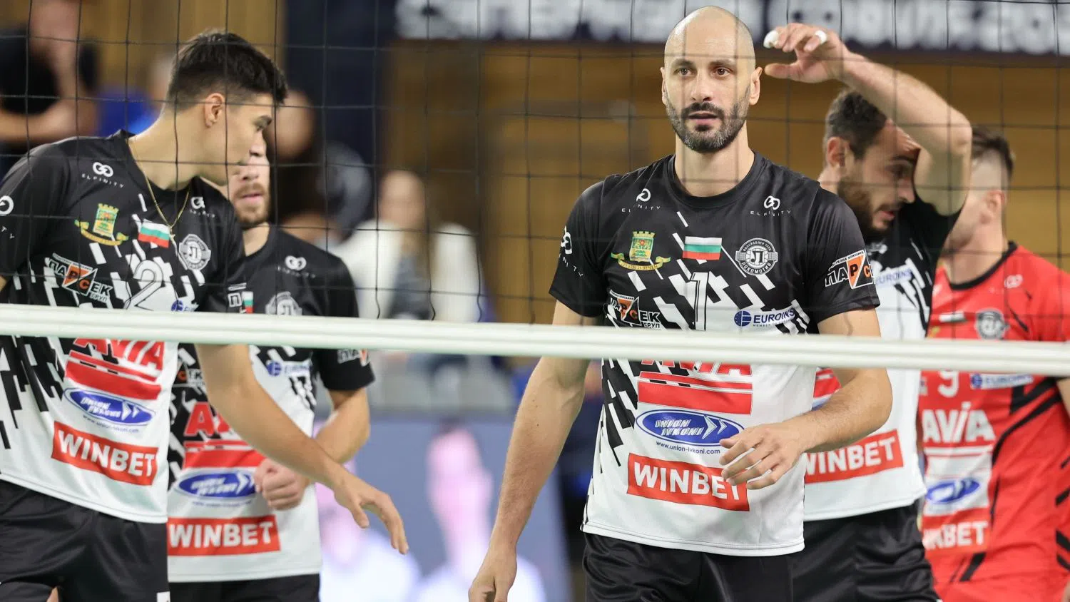 💫 ЛЕГЕНДИ: Матей Казийски подари специални емоции на българските фенове