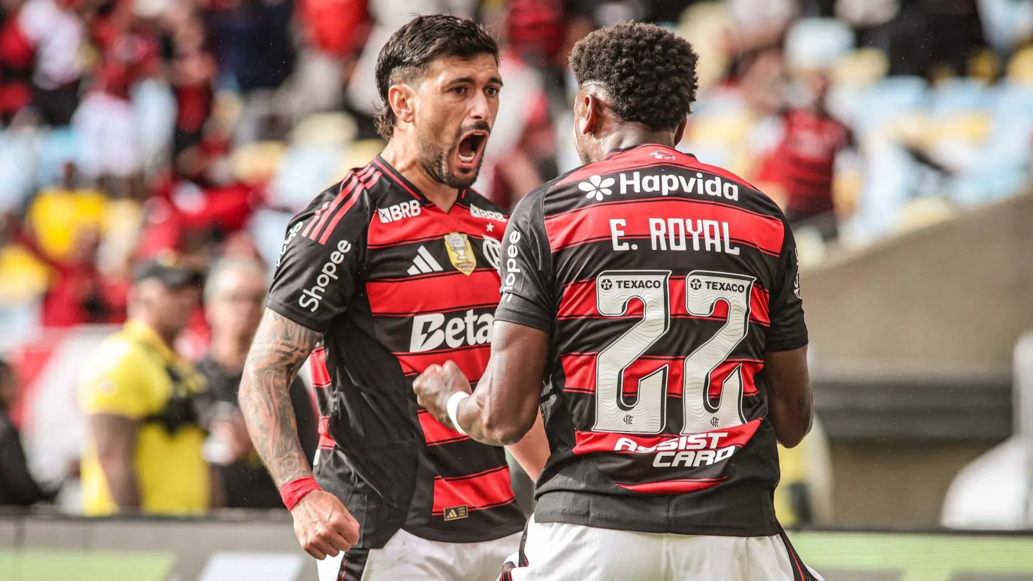 ⚽ КОПА ЛИБЕРТАДОРЕС: Размяна на попадения между Фламенго и Расинг 