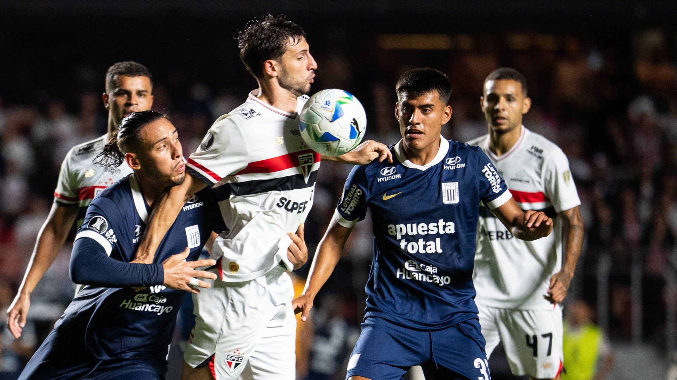 Алианса удържаха героично равенство 2:2 срещу Сао Пауло