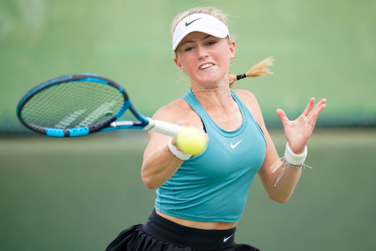 Лаура Самсонова