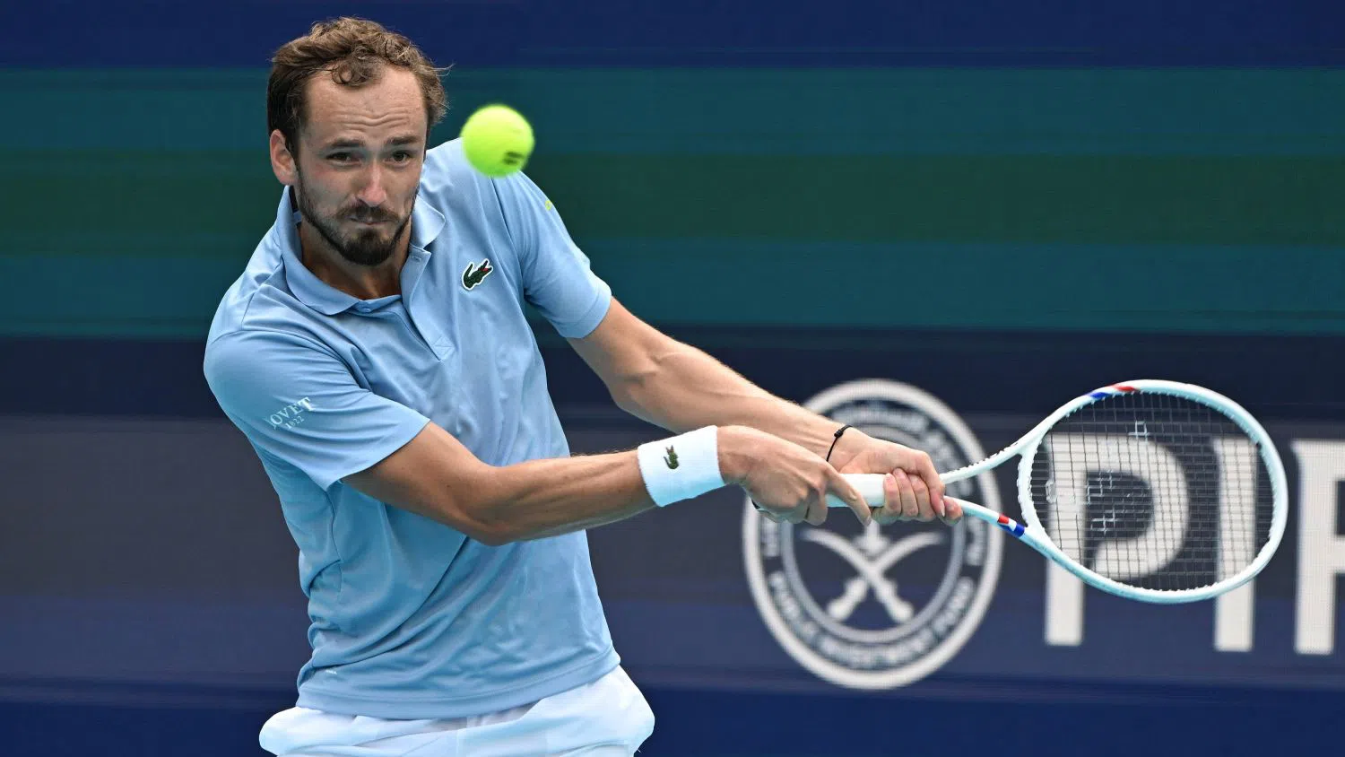 🎾 ТЕНИС - МАЯМИ: Медведев на осминафинал след 2:0 срещу Серундоло