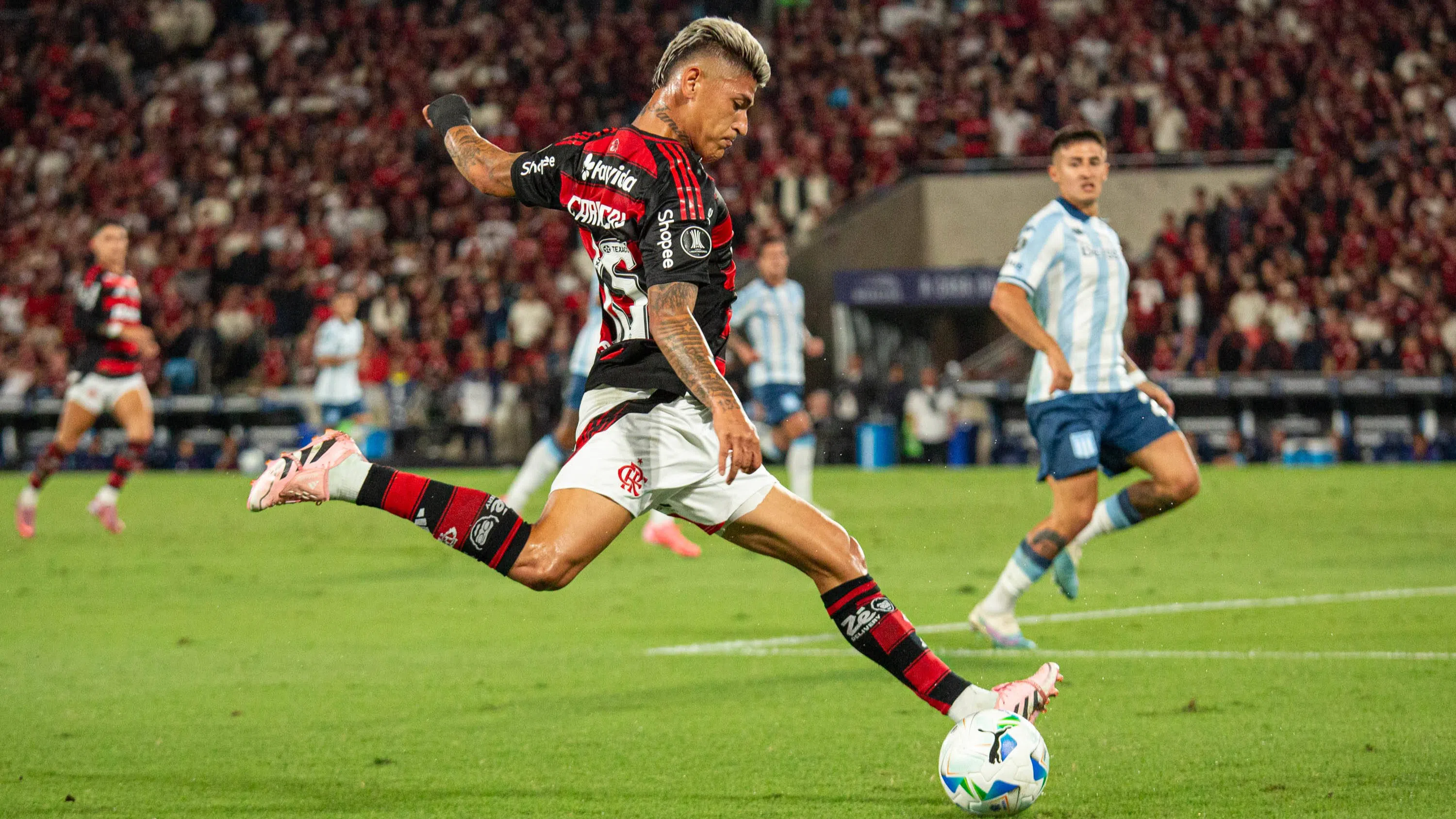 ⚽ КОПА ЛИБЕРТАДОРЕС: Фламенго ще победи в Аржентина