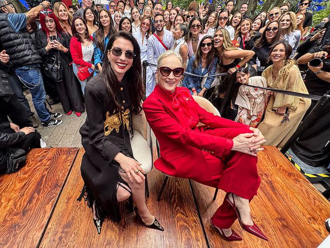 След 20 години: Звездите от „Дяволът носи Прада“ отново заблестяха заедно