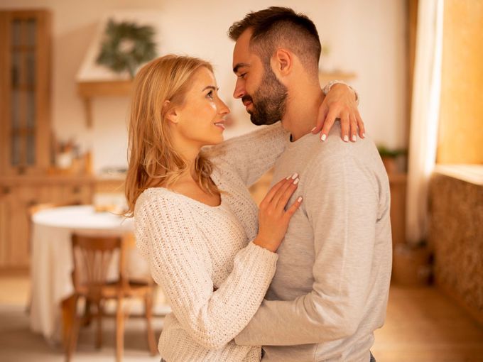 Разпознайте газлайтинга: Когато партньорът ви кара да се съмнявате в собствения си разум