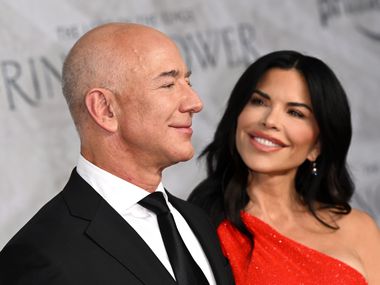Колко струва сватбата на Джеф Безос и Лорън Санчес: Разточителство с космически размери, от което ще ви се замае главата
