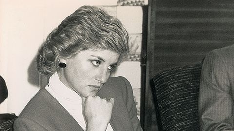 Принцеса Даяна превърнала се в икона на стил и състрадание