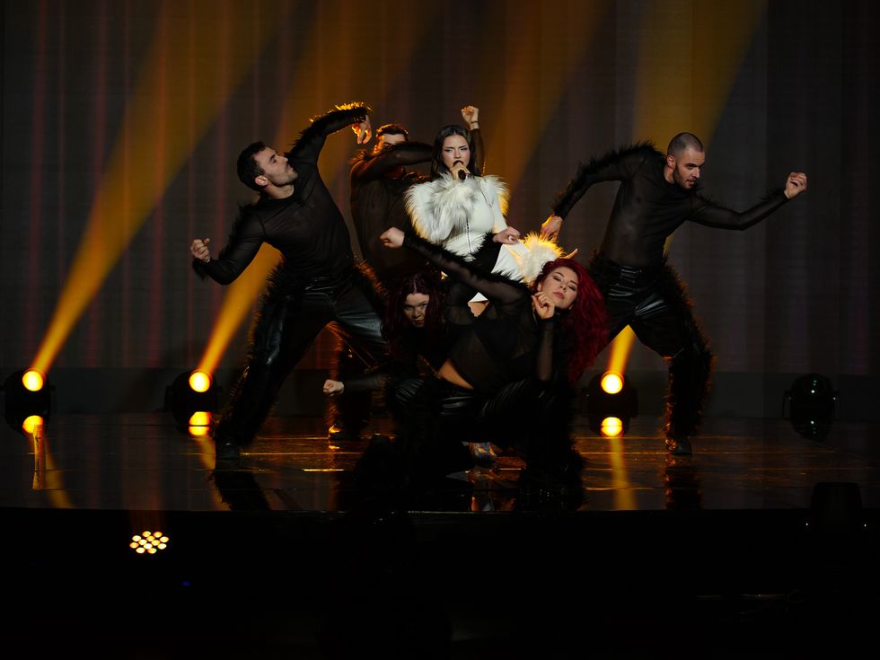 Дара предизвика рекорден интерес с Bangaranga само за 48 часа