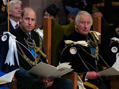 Крал Чарлз III с безпрецедентно настояване: Принц Уилям трябва да мине терапия преди трона!