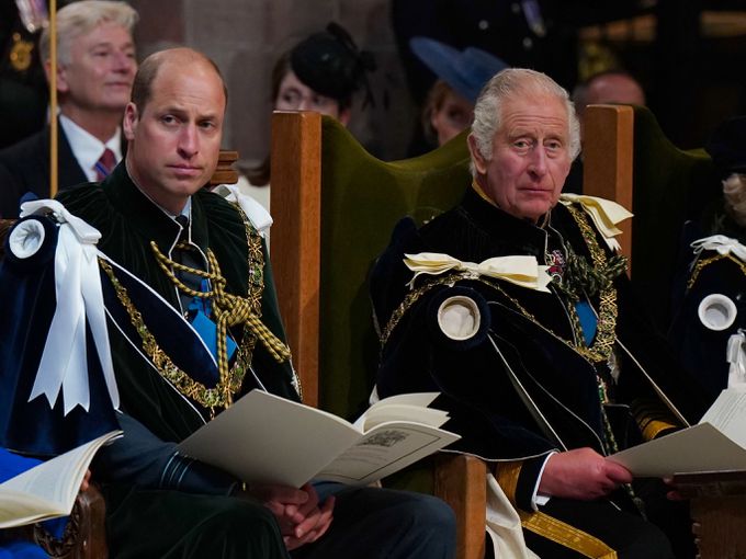 Крал Чарлз III с безпрецедентно настояване: Принц Уилям трябва да мине терапия преди трона!