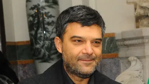 Единадесет дни преди фаталния си край Тодор Славков изпраща странно