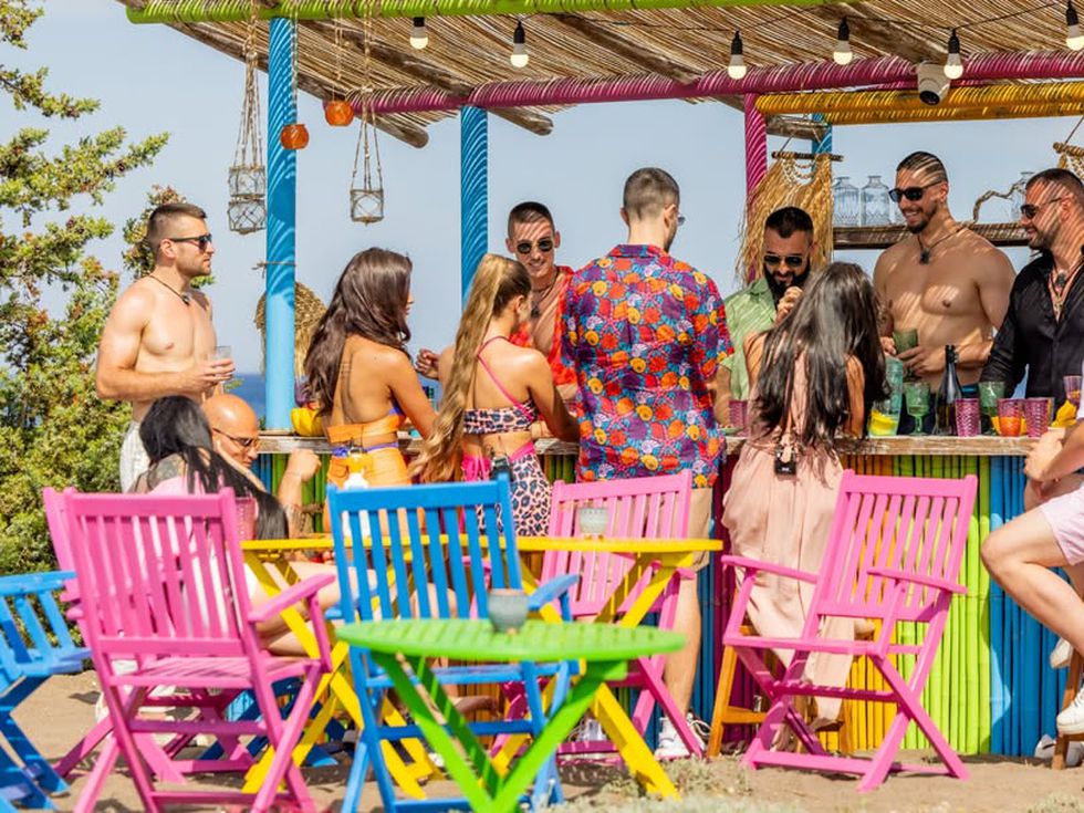 Зрителите се влюбиха в този Ерген: Петър е изучавал тайните на театъра при Ламбо