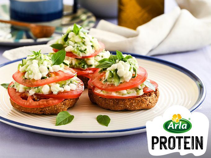 Дакос с котидж Arla® Protein