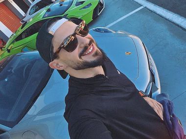 Във вихъра на "Ергенът": Теа и Наум се оказаха на сутрешна сватба (Видео)