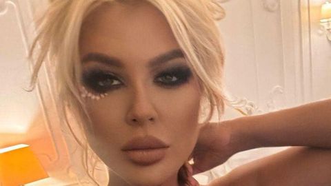 Андреа става все по провокативна Певицата качи секси кадър който сподели на