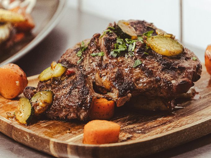 Топи се в устата: Великденско агнешко, което всички ще поискат отново - рецепта