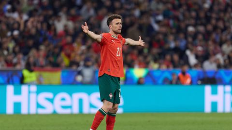 Звездата на Ливърпул и португалския национален отбор Диого Жота загина