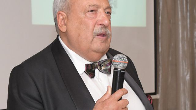 Иван Гарелов