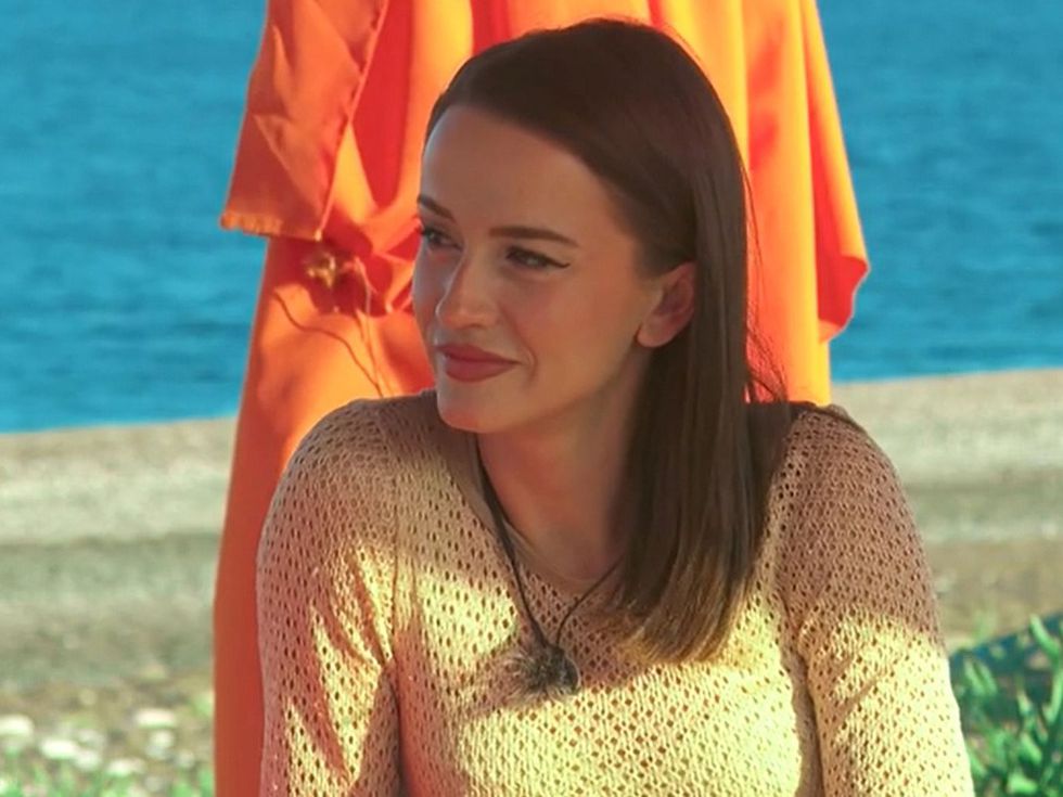 Дениз Хайрула от "Ергенът" вдигна тайна сватба в Тайланд