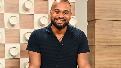 Шеф Емануeл Июджи пое кулинарната сцена в Преди обед миналия