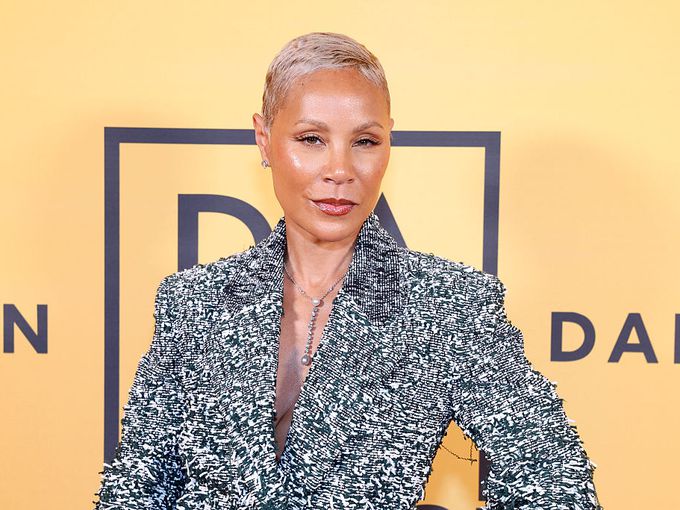 Тъмната страна на Джейда: Заплаха за убийство, тайни и войната срещу най-близкия приятел на Уил Смит