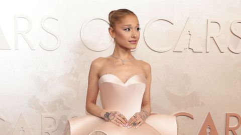 Ариана Гранде се завръща на сцената за първи път от