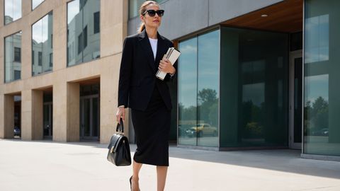 По несериозната епоха на 2010 те години остана в миналото и сега