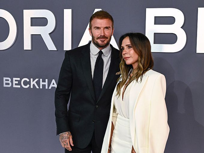 Подходящ за рицар: Виктория Бекъм е подготвила специален подарък за Дейвид