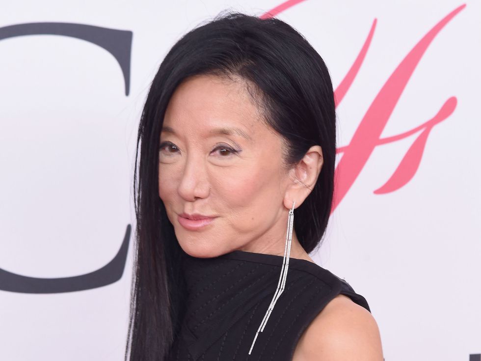 Неувяхваща и вдъхновяваща: Вера Уанг отново изуми с младежкия си вид – на какво ли го дължи? (Снимки)